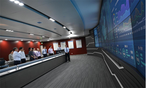 王能会见广西旅游发展集团有限公司党委书记,董事长容贤标