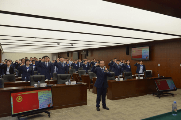 广西北部湾银行团委荣获“全国五四红旗团委”称号